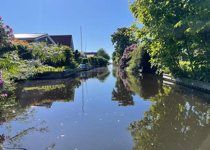 Bootsmann Am Grossen Feriehus *